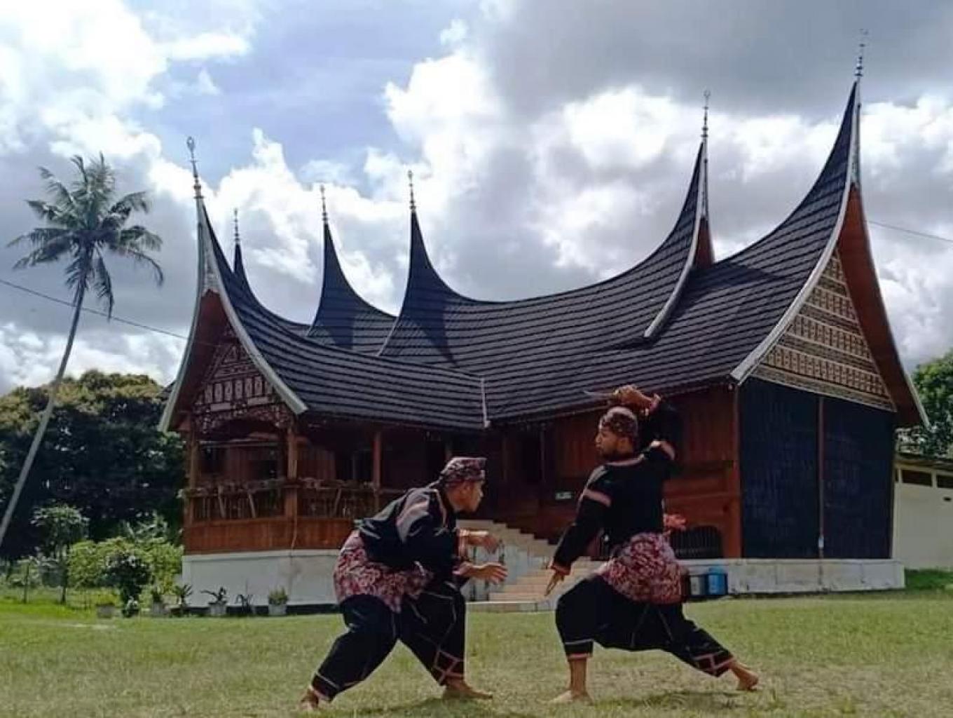Kesenian Silat
