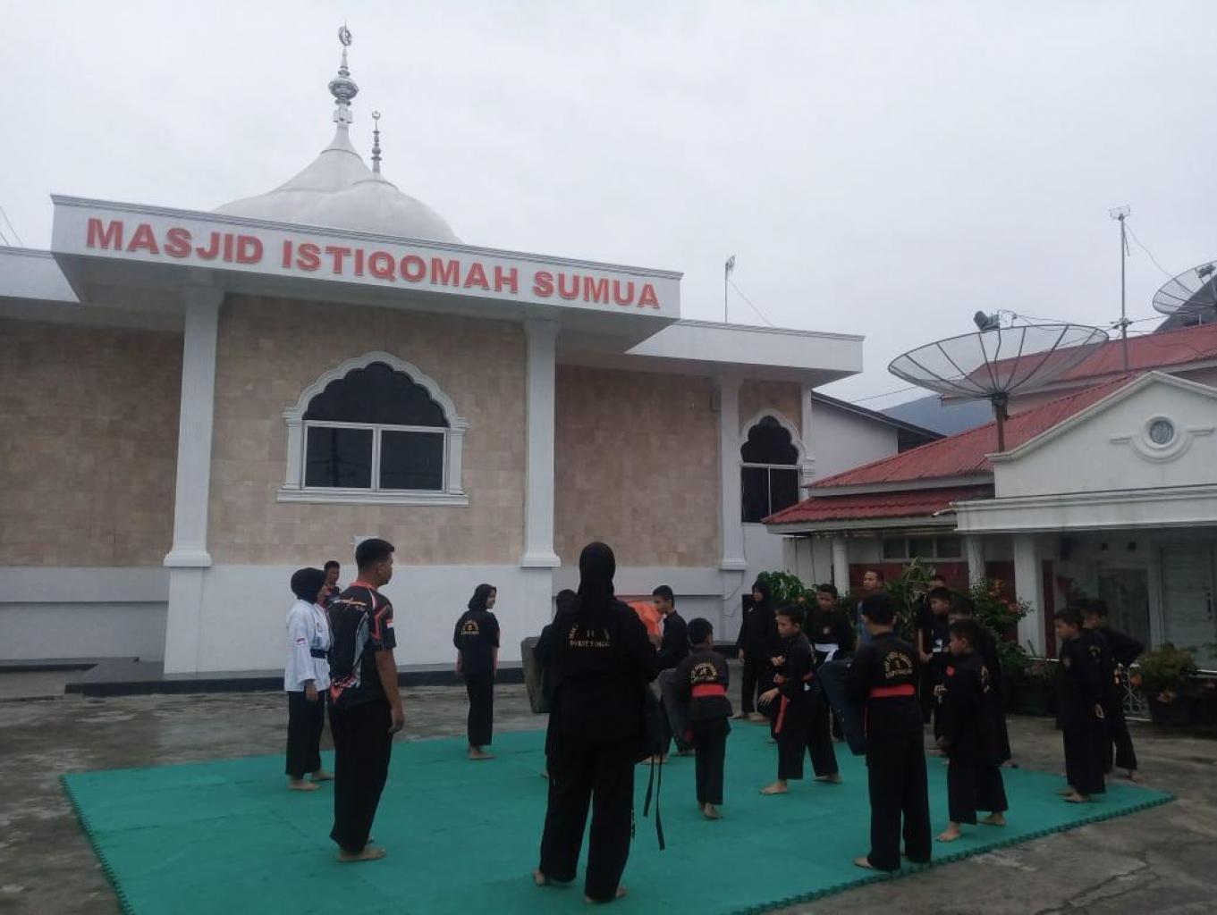 Silek Tradisi Pandeka Kubuang 13