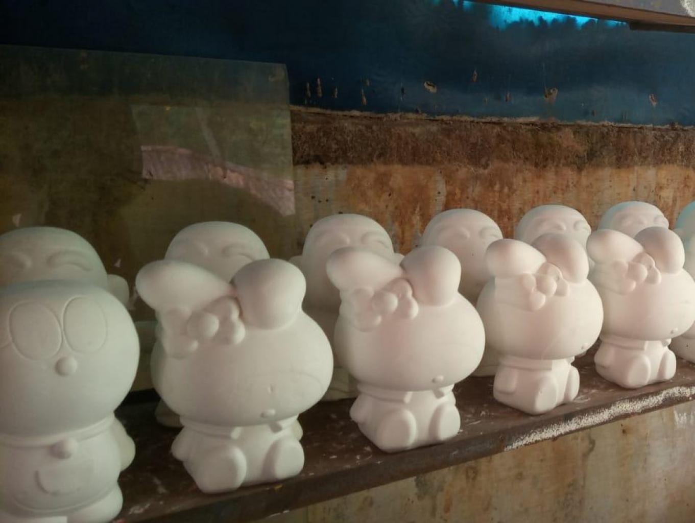 patung celengan kreatif 