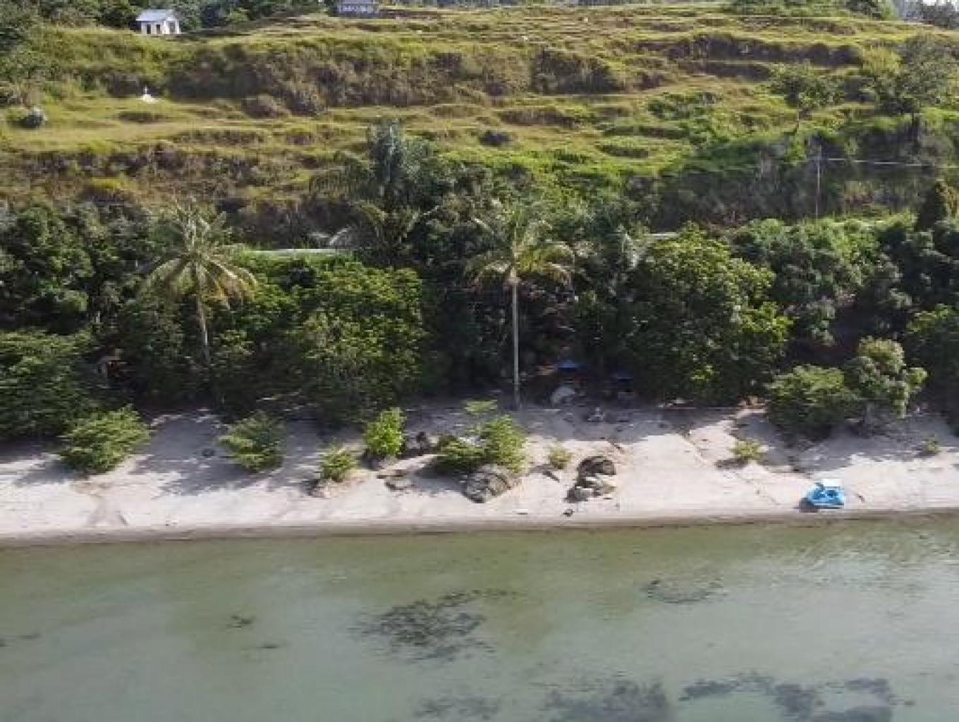 Pantai Sibolazi