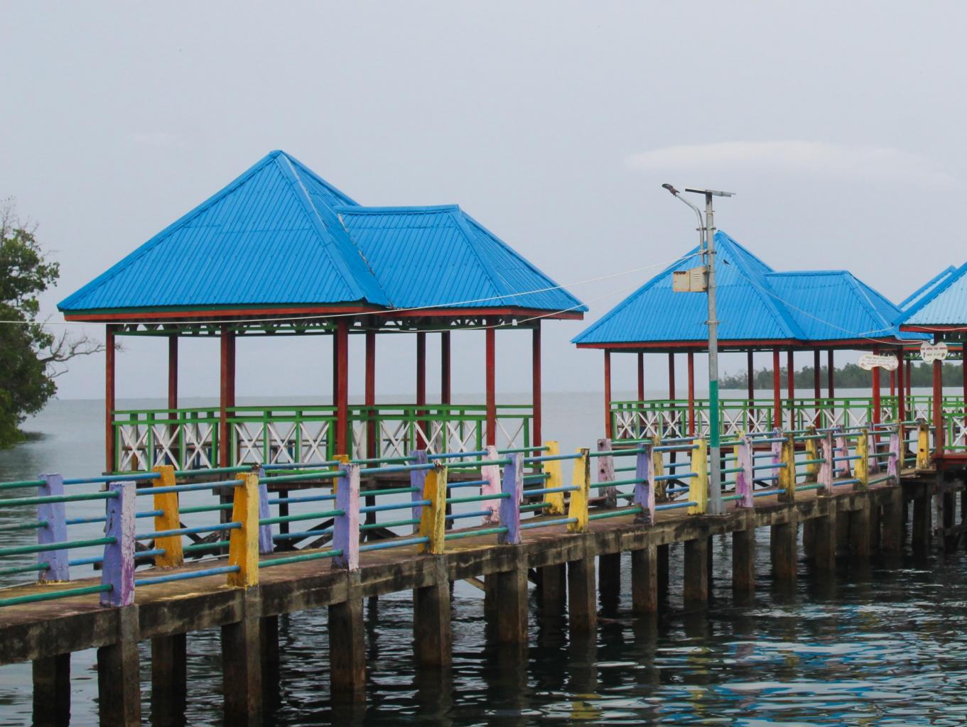 Gazebo Wisata Alam Mangrove