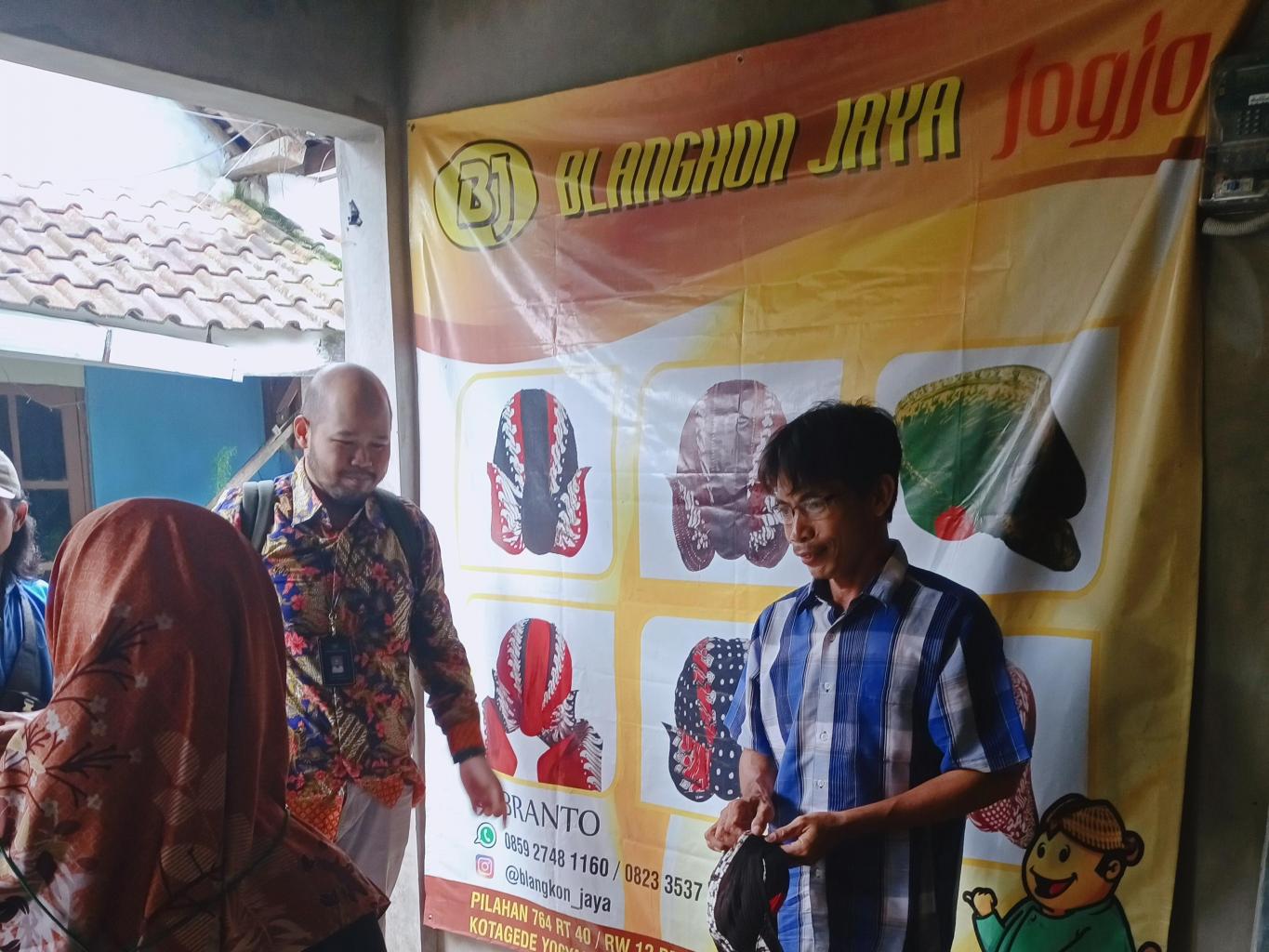 Edukasi Pembuatan Blangkon