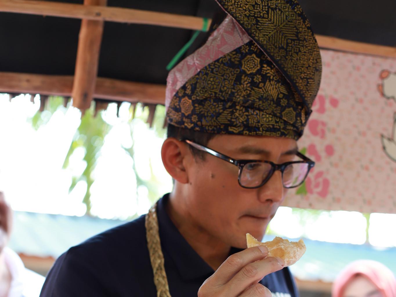 Donat Meong khas desa wisata Kp.Tua Bakau serip