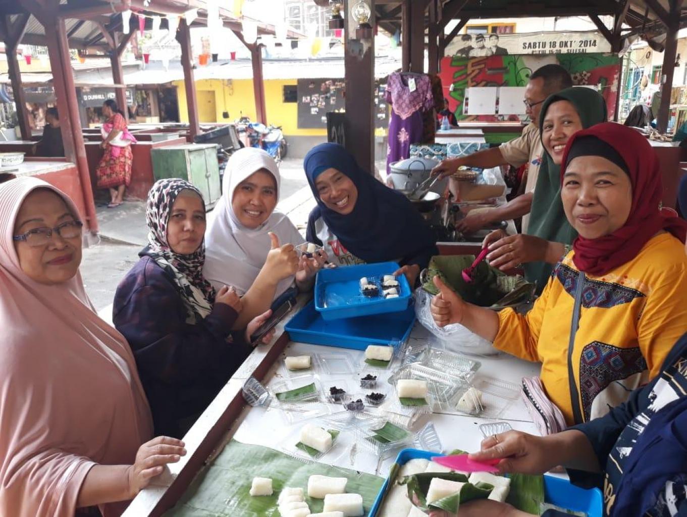 BLONJO NANG PASAR TALUN