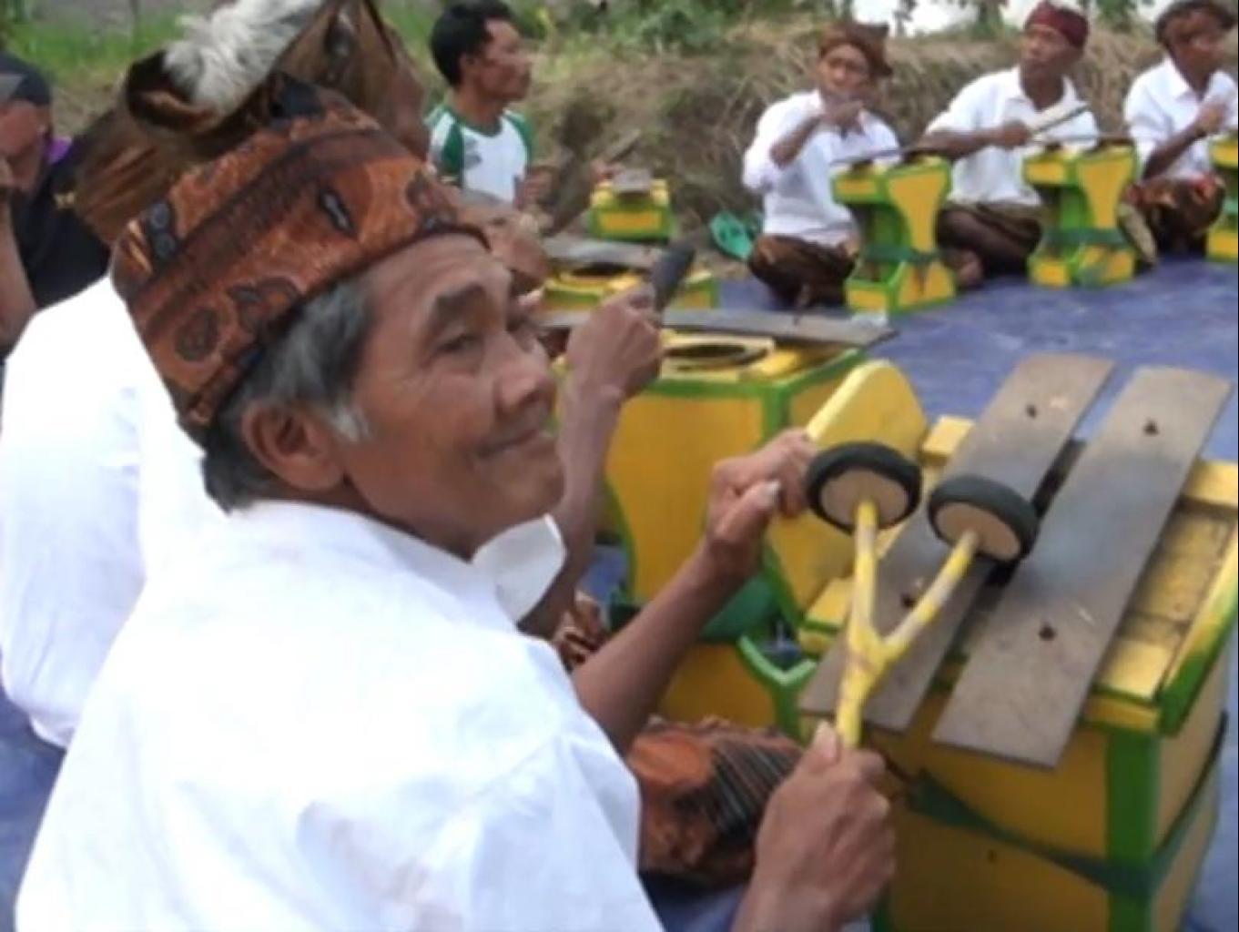 Kesenian Kelentang