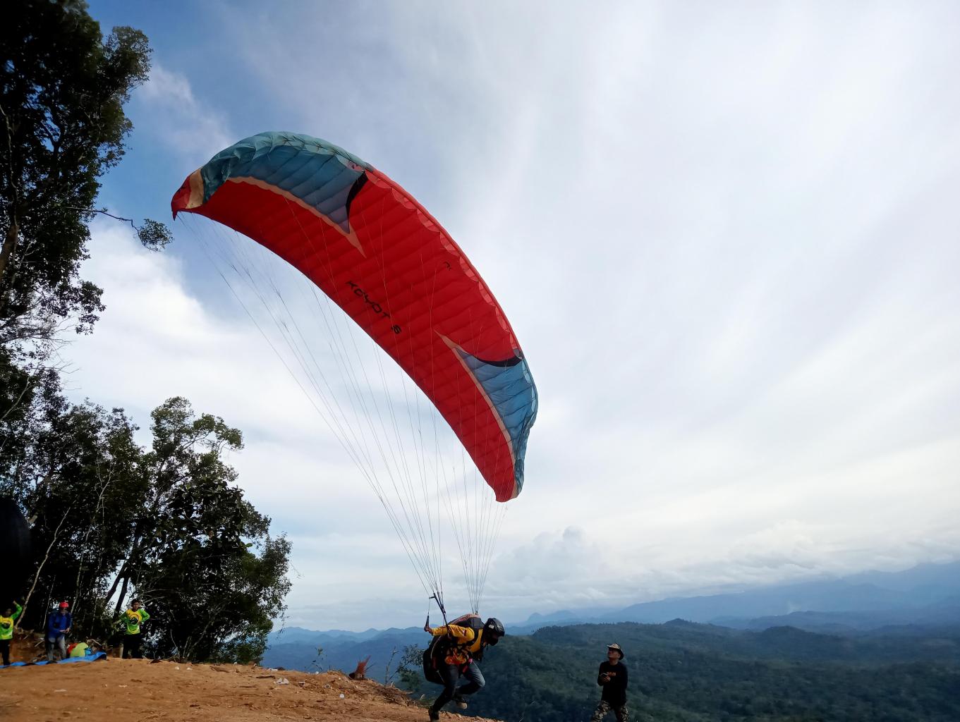 paralayang bukik tunduak