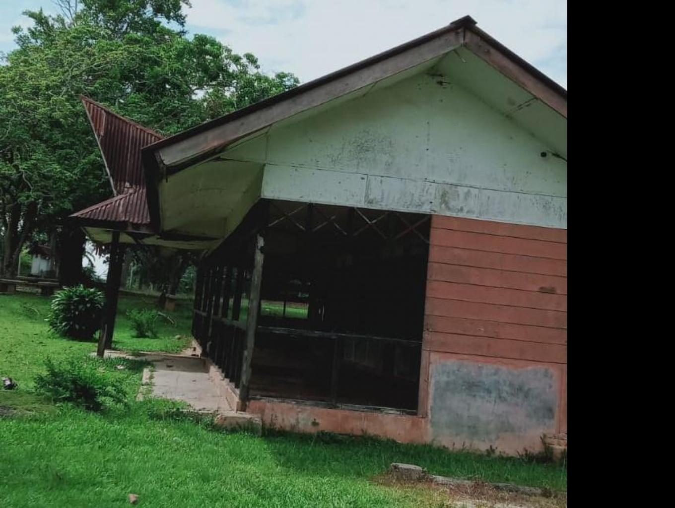 Rumah Makan atau Tempat Istarahat pengunjung wisata