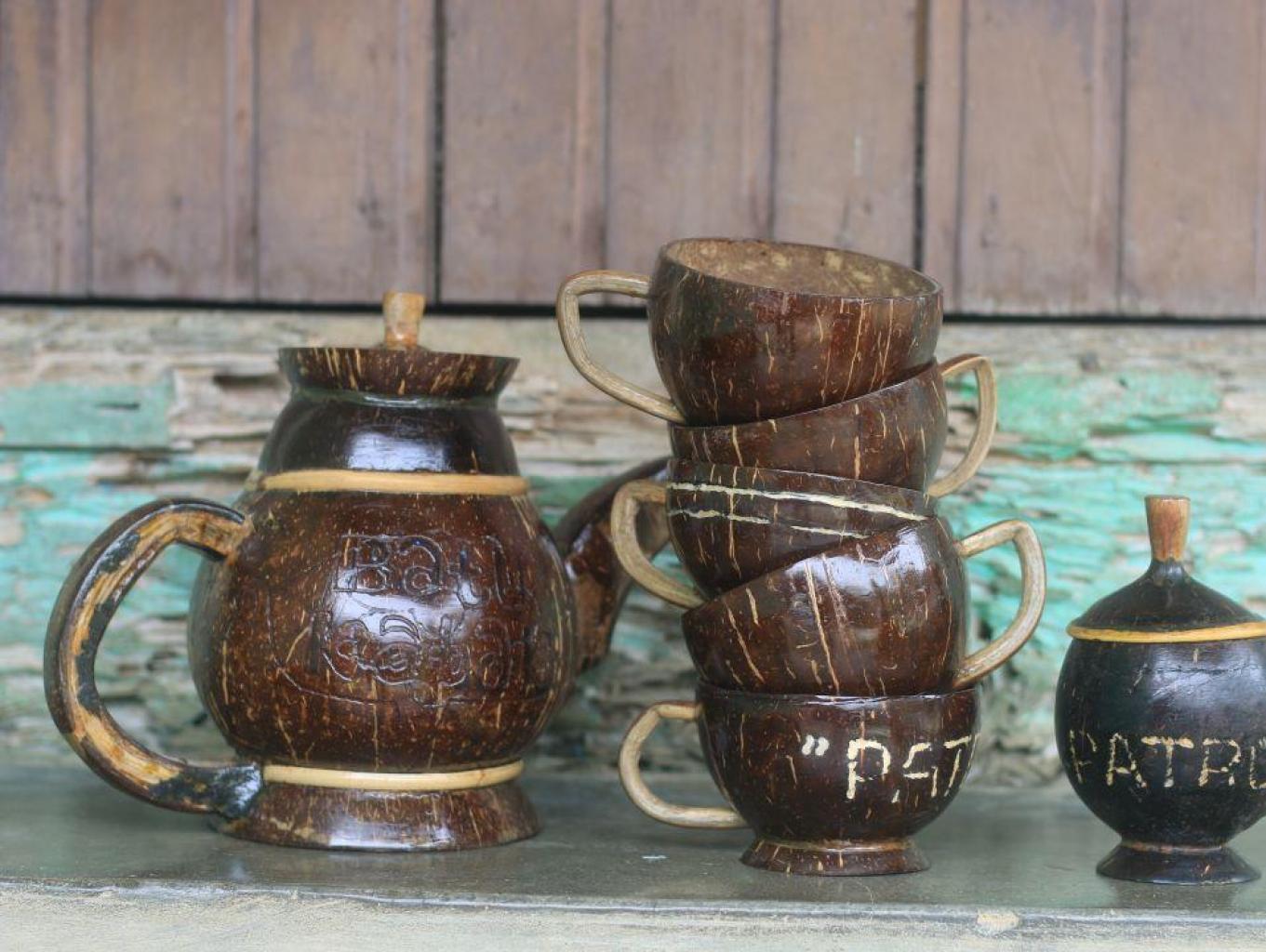 Kerajinan Batok Kelapa