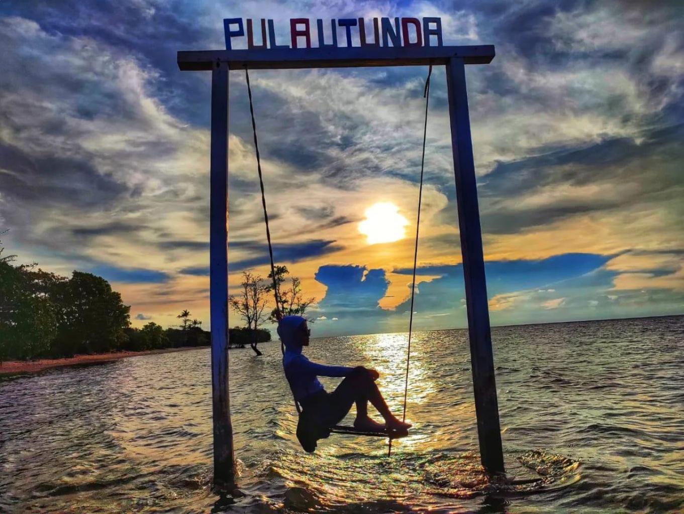 Ayunan Pulau Tunda