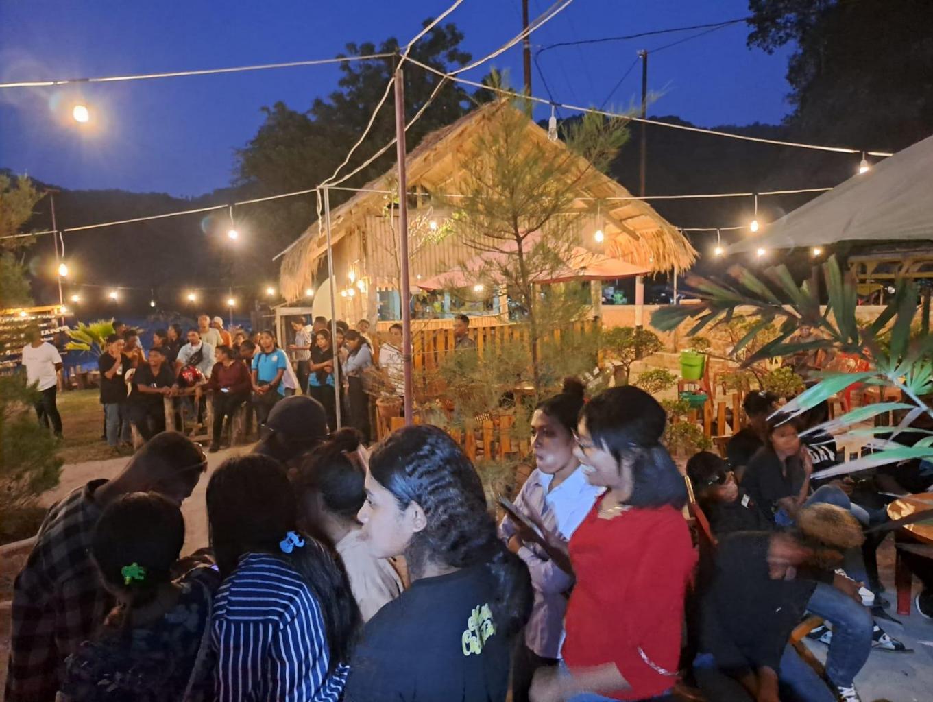 Acara Natalan bersama di Cafe Kreatif