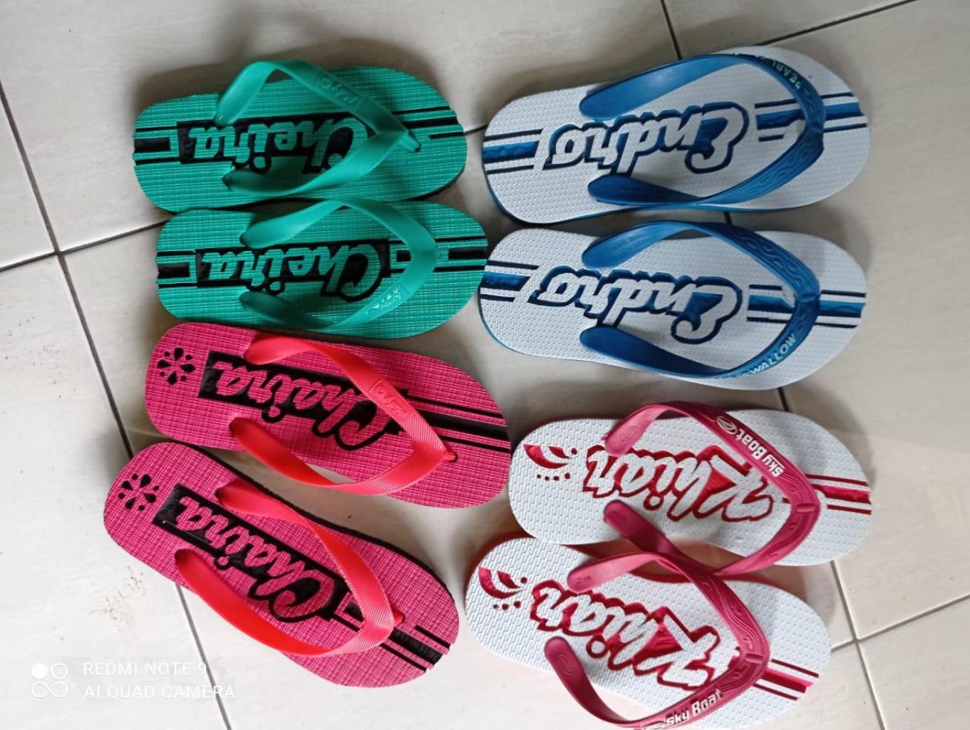 Sandal Ukir