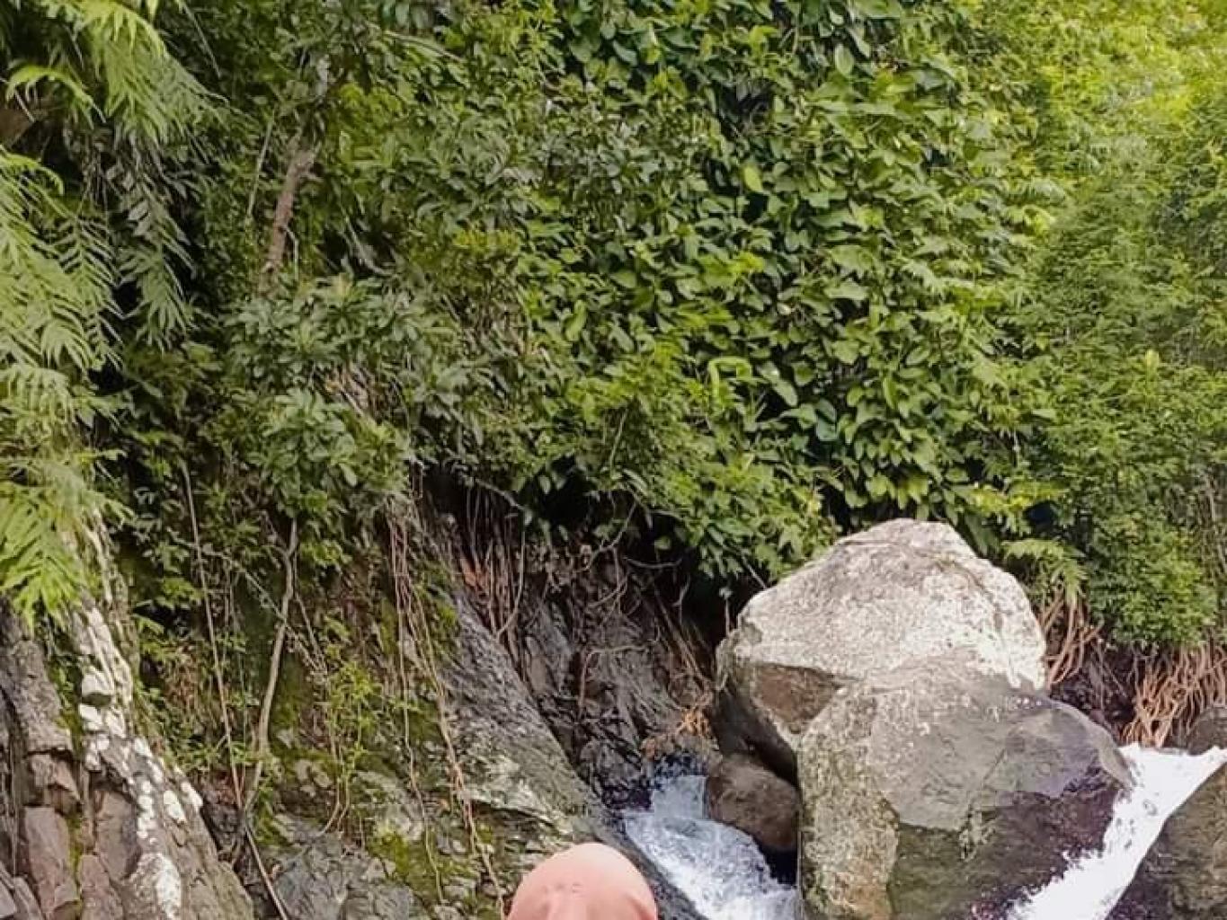 Swafoto Kali Akar
