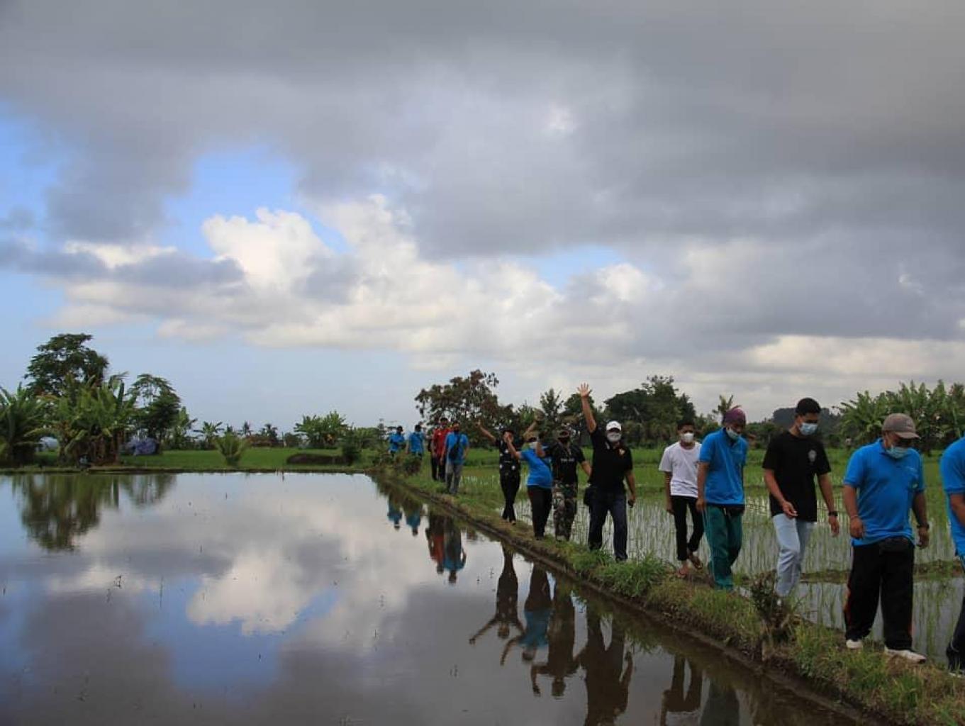 Wisata Alam Trekking di Desa Wisata Aan 