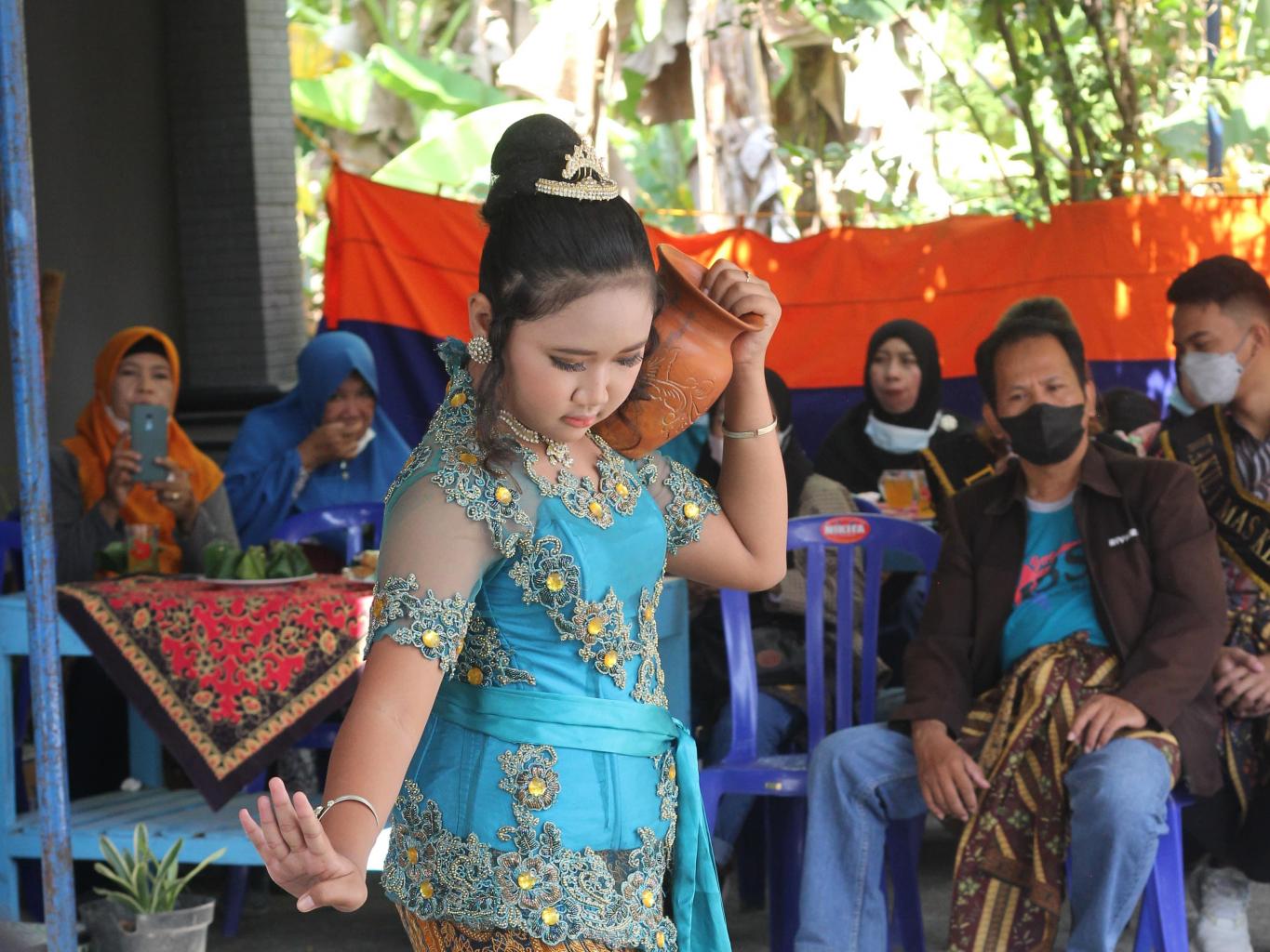 Tari Roro Ngangsu