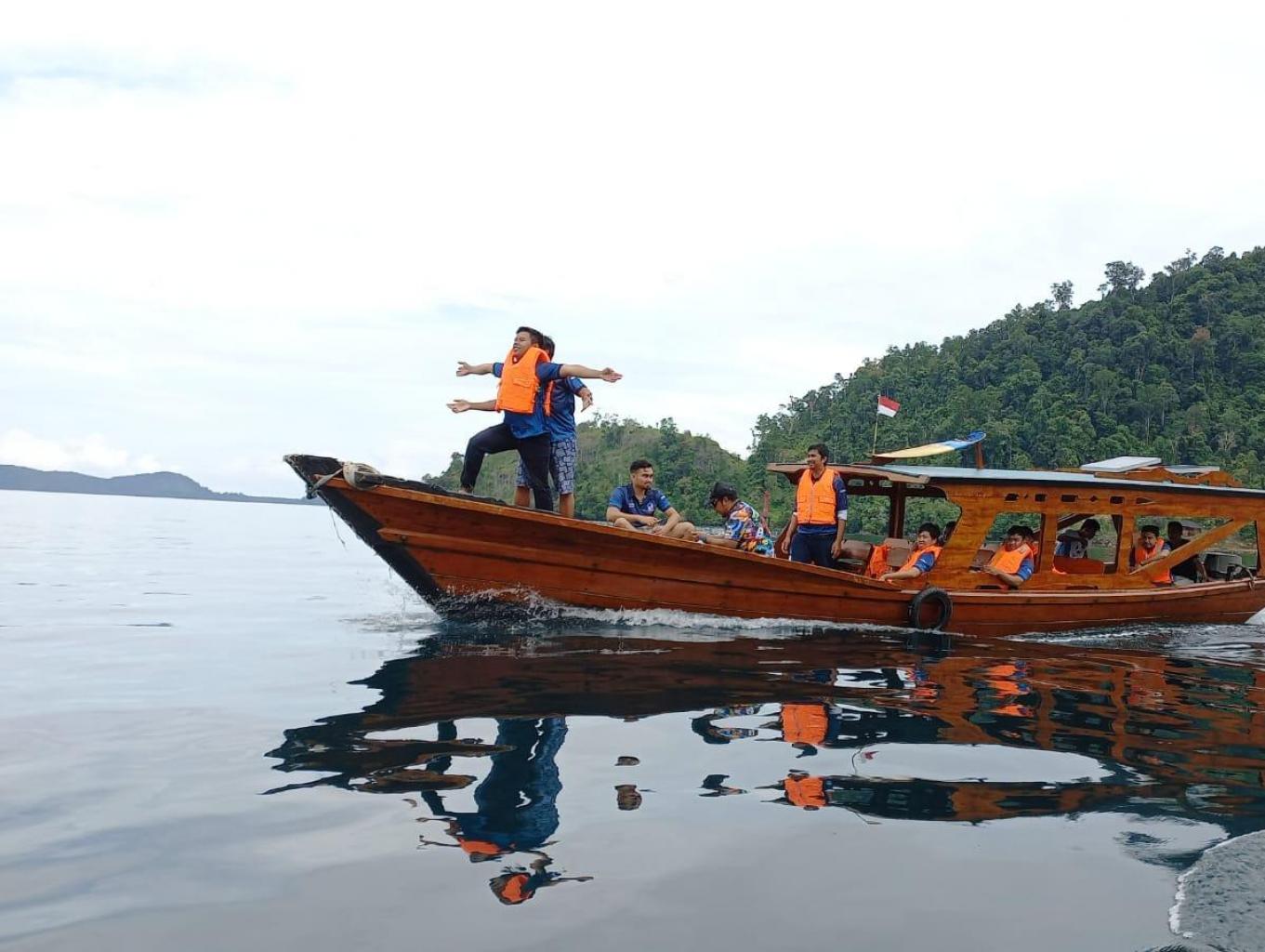 Tour Pulau