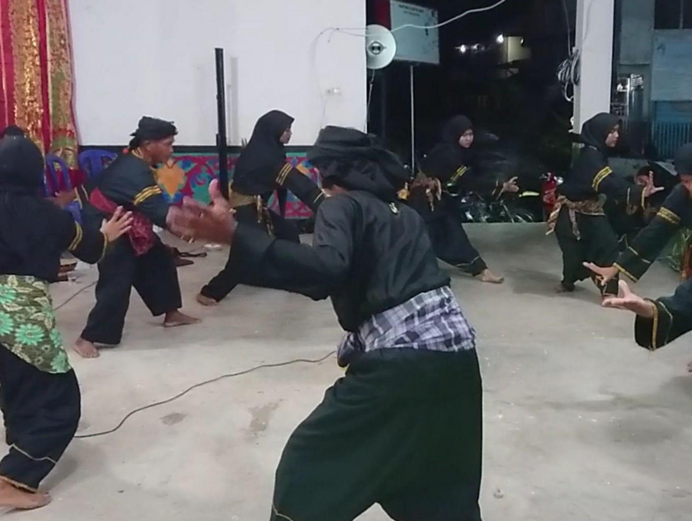 Randai Ilau Nagari Saniangbaka