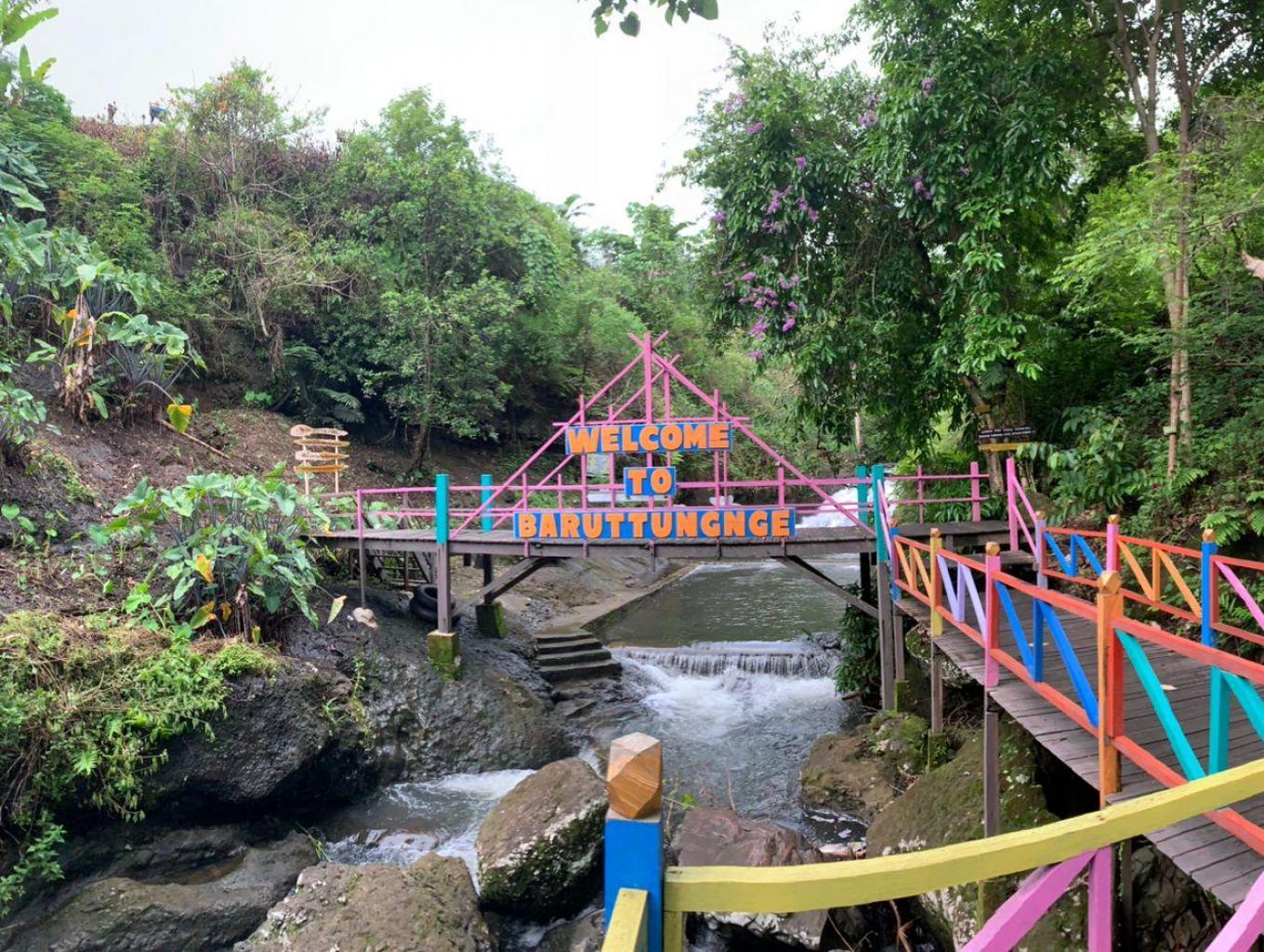 AIR TERJUN BARUTTUNGNGE