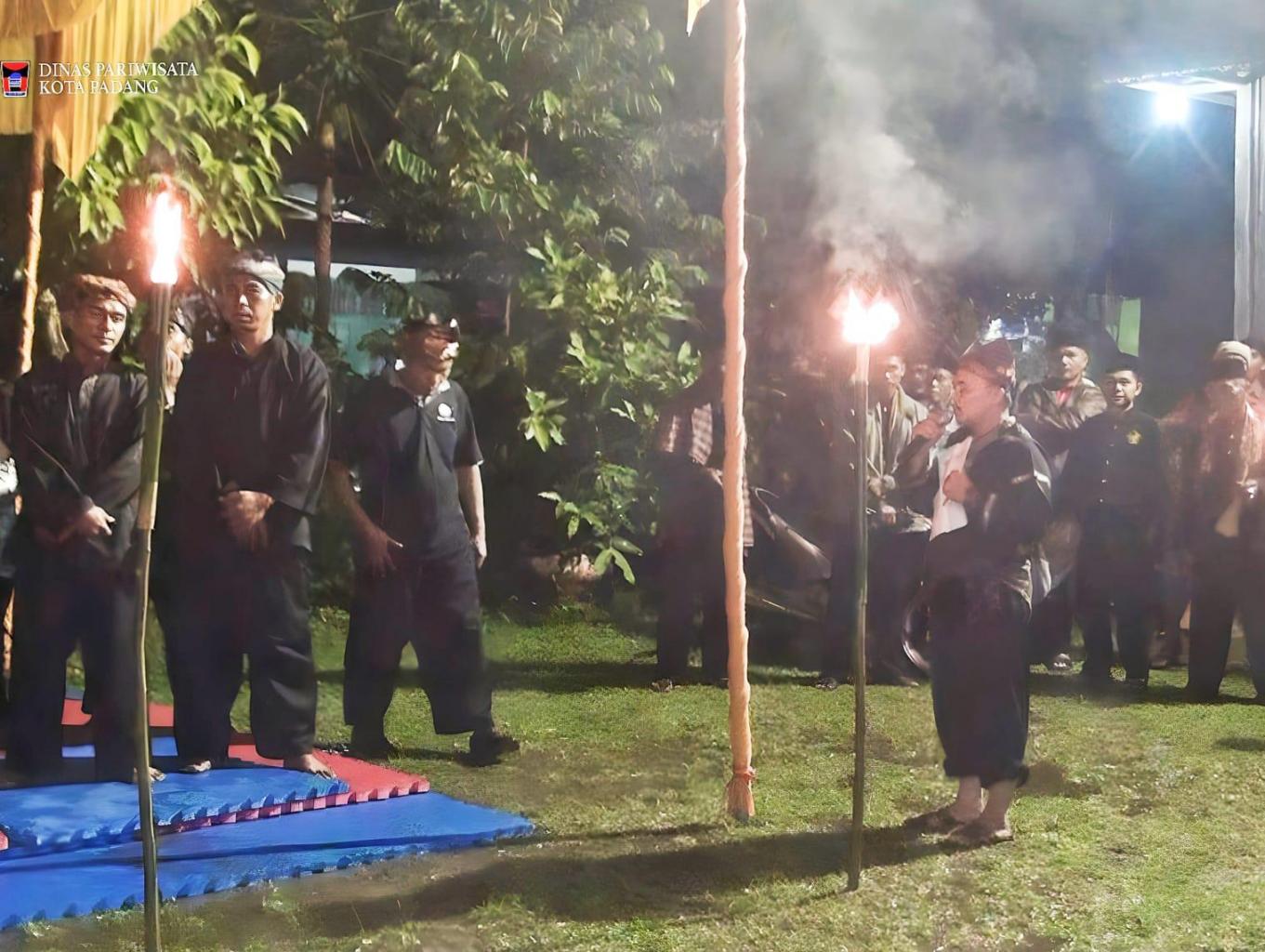 Pasambahan Adat