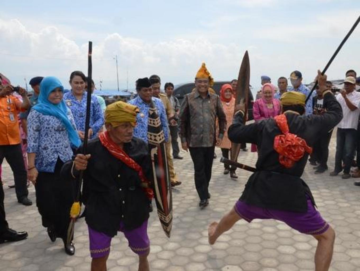 TARIAN PENYAMBUTAN TAMU NEAJU