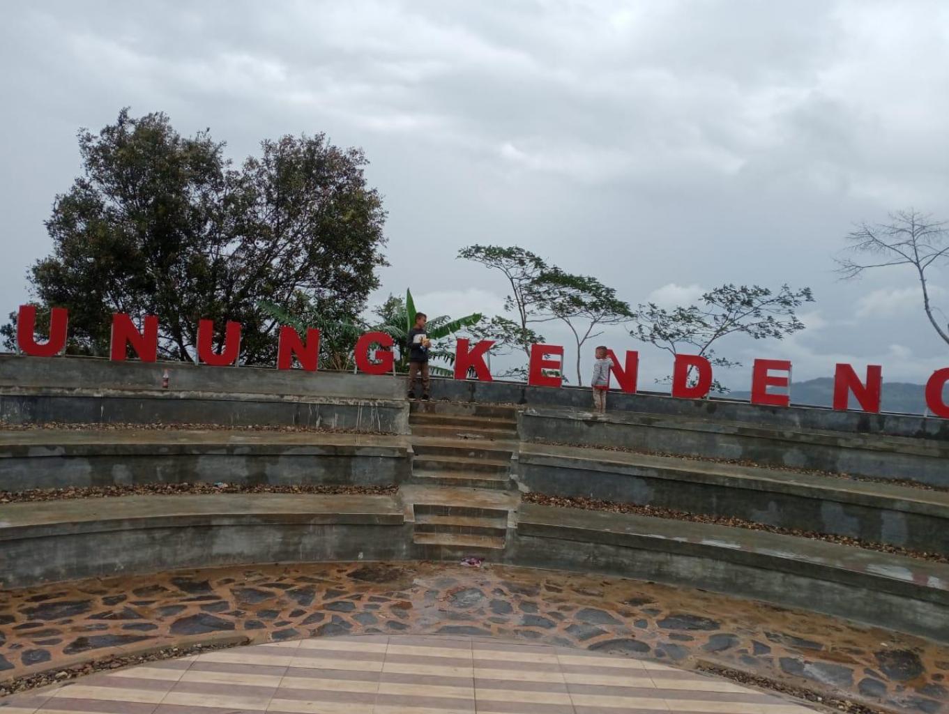 Landmark Gunung Kendeng