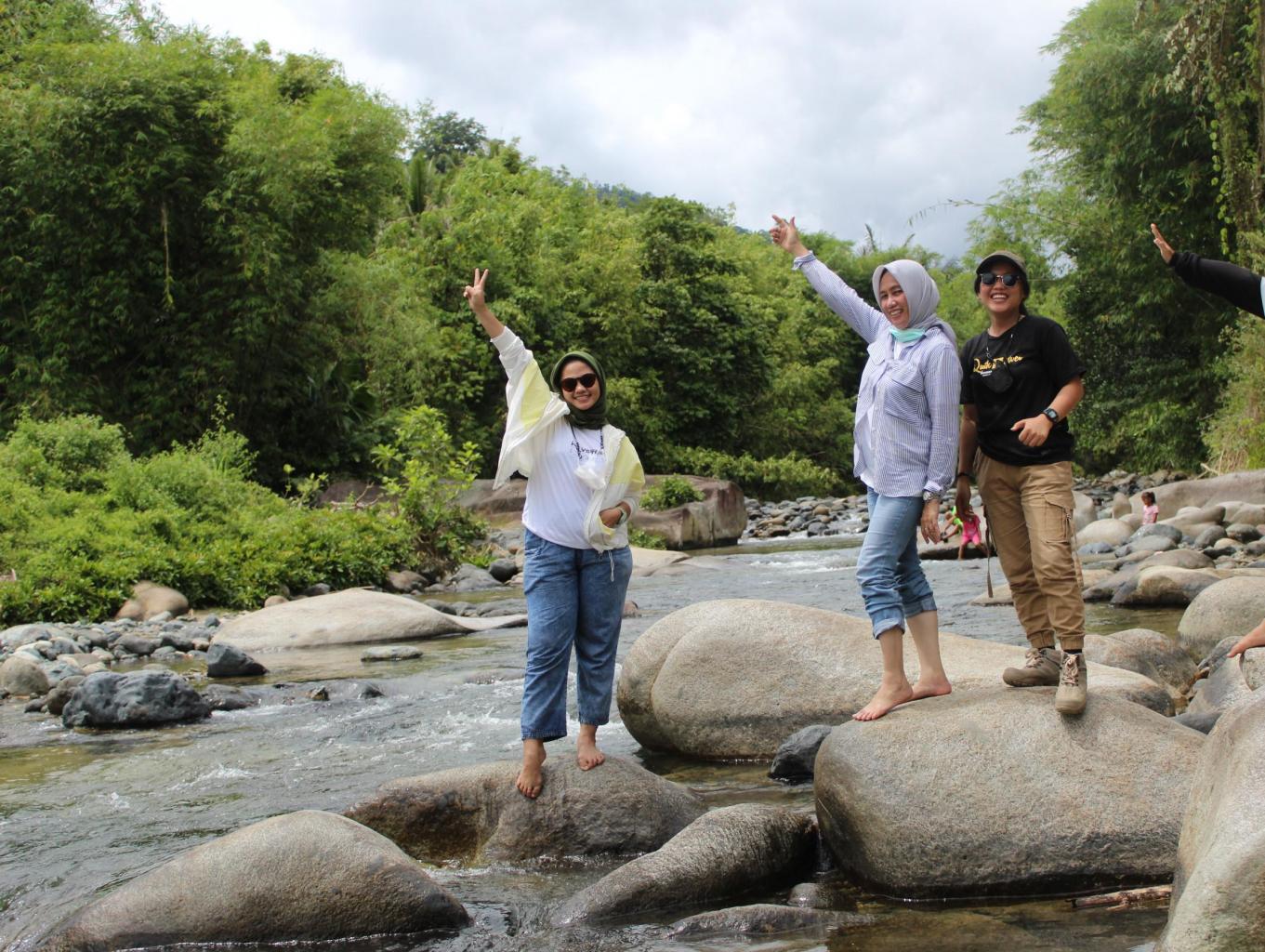 Spot Foto Pemandangan Alam