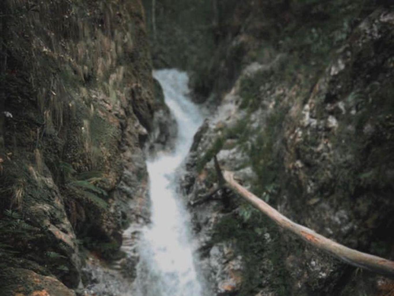 AIR TERJUN ARJUNA RESUN