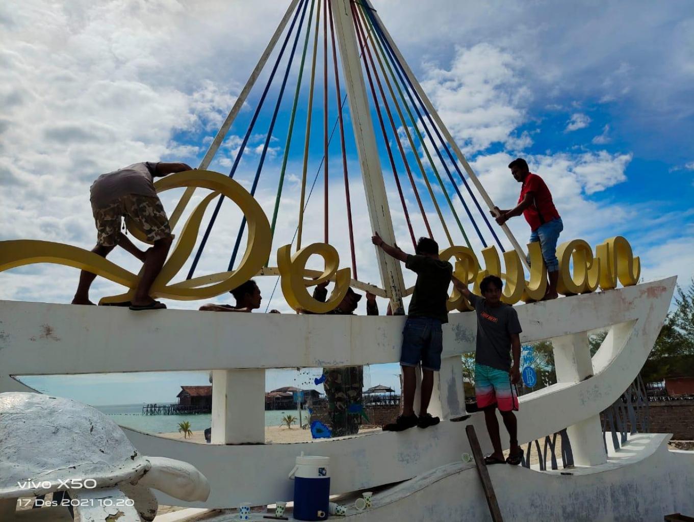 Landmark Pulau Derawan