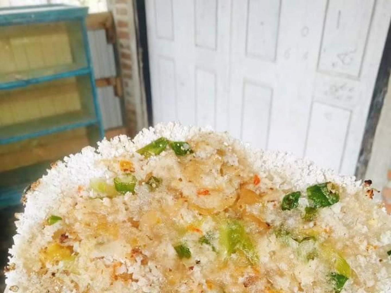 Kuliner Tepung Sagu ((Ambal Ikan atau Lemak Daging)