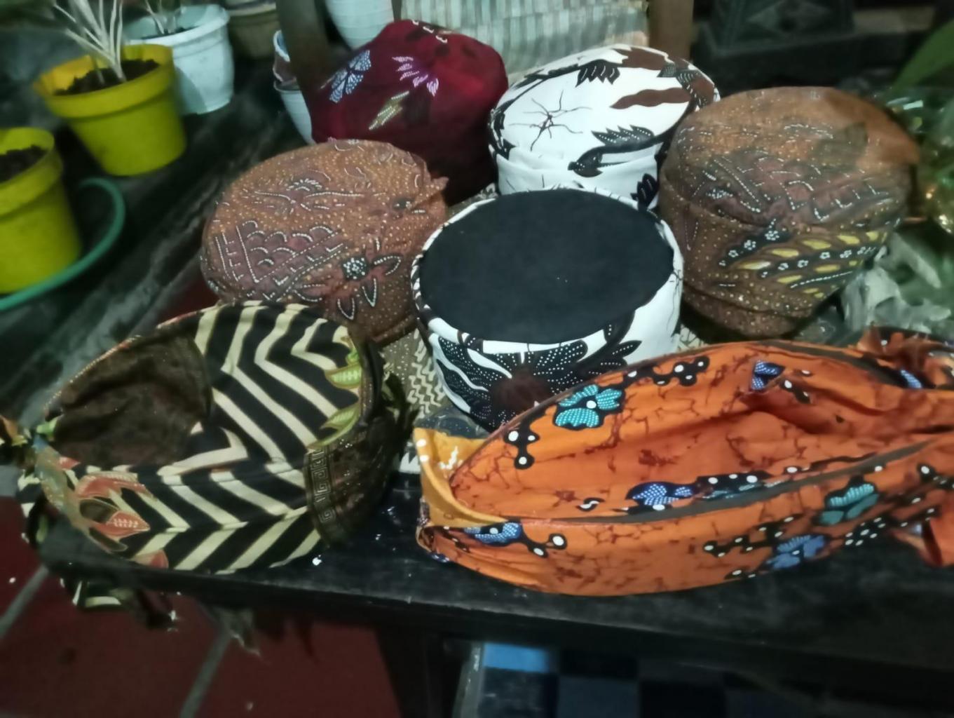UDENG/IKAT KEPALA