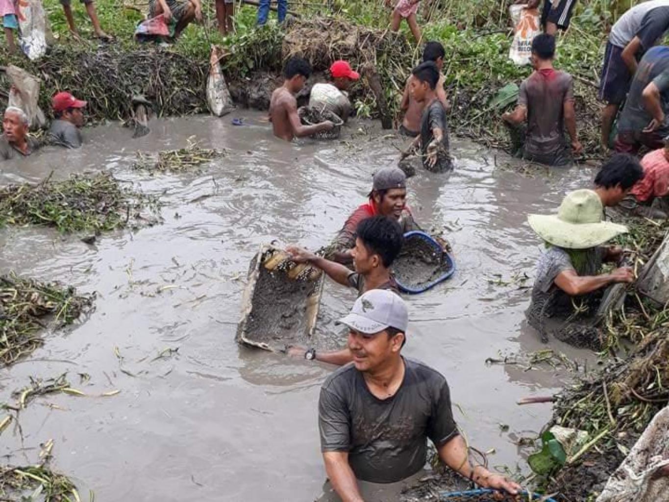 Atraksi tangkap Ikan 
