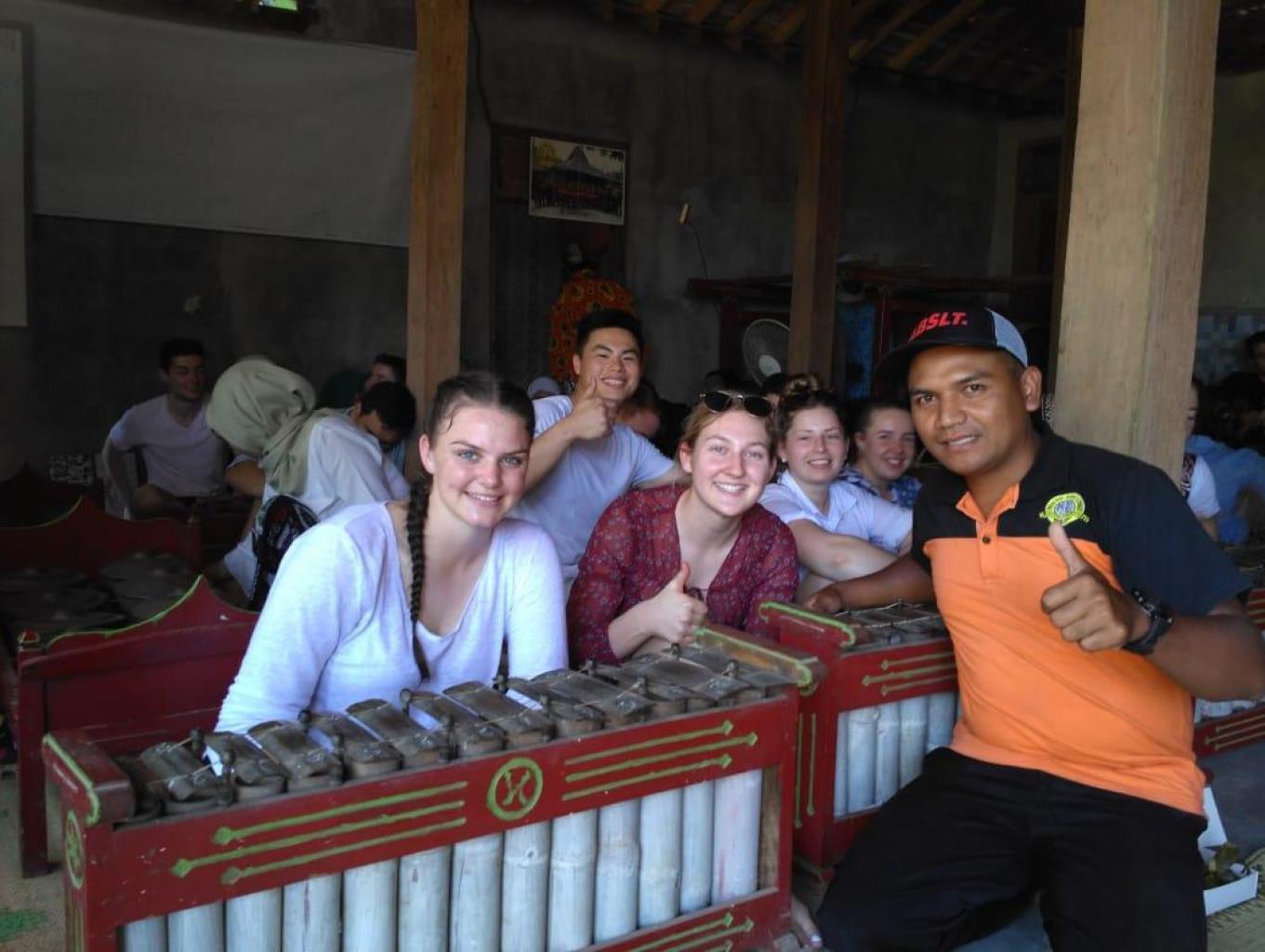 Belajar Gamelan