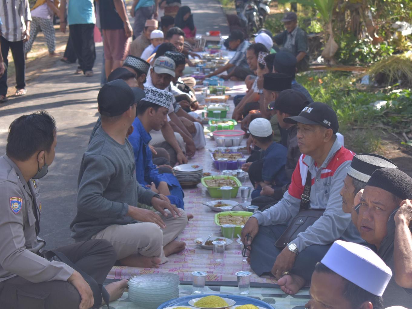 KASI MAKAN KAMPONG