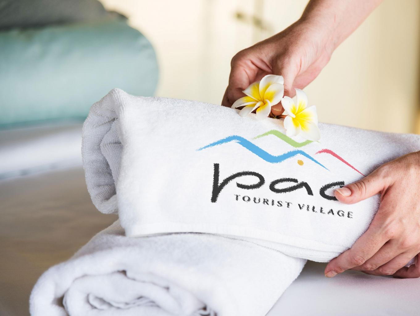 Pao Tourist Village Towel