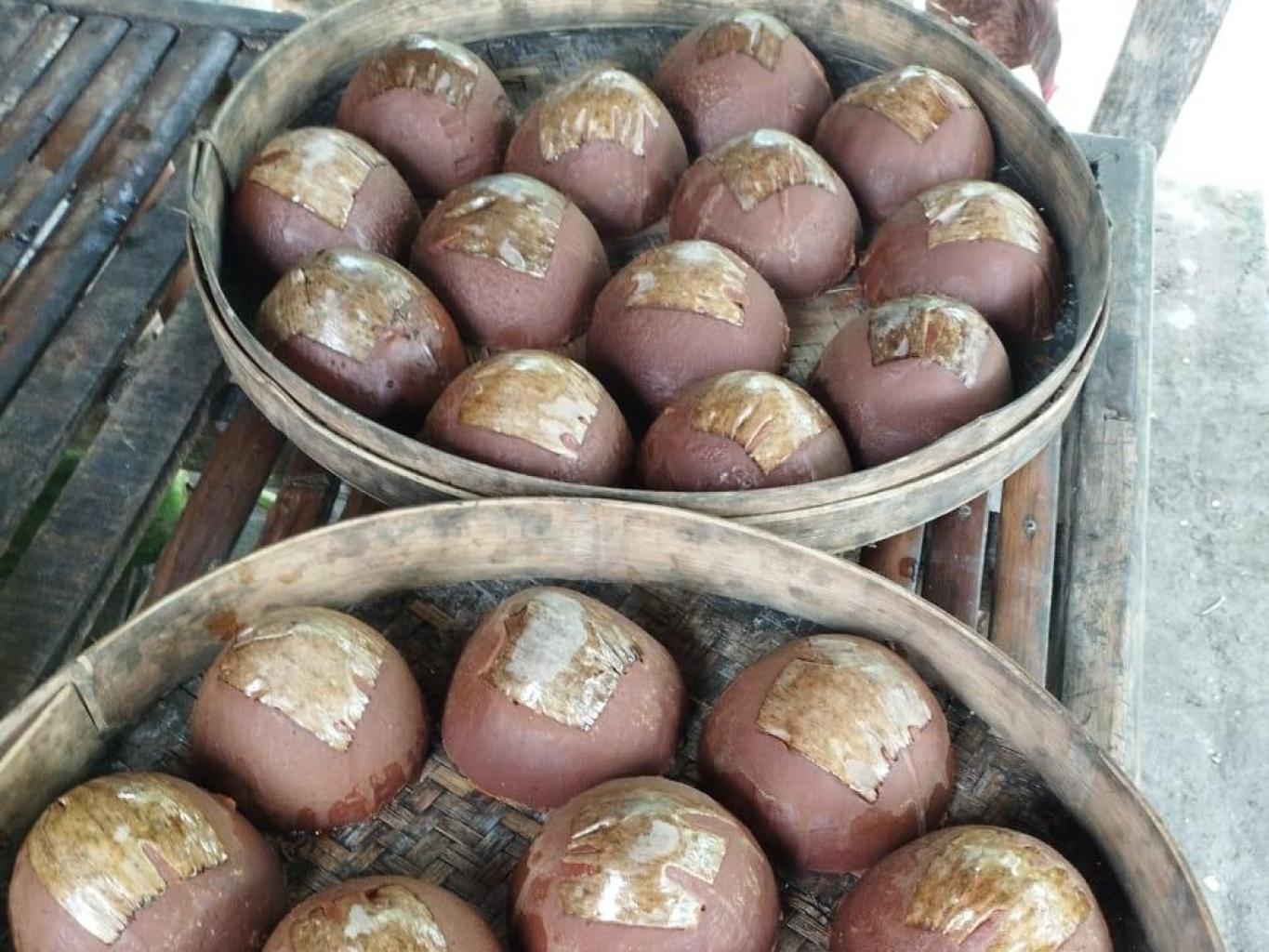 gula kelapa manistutu