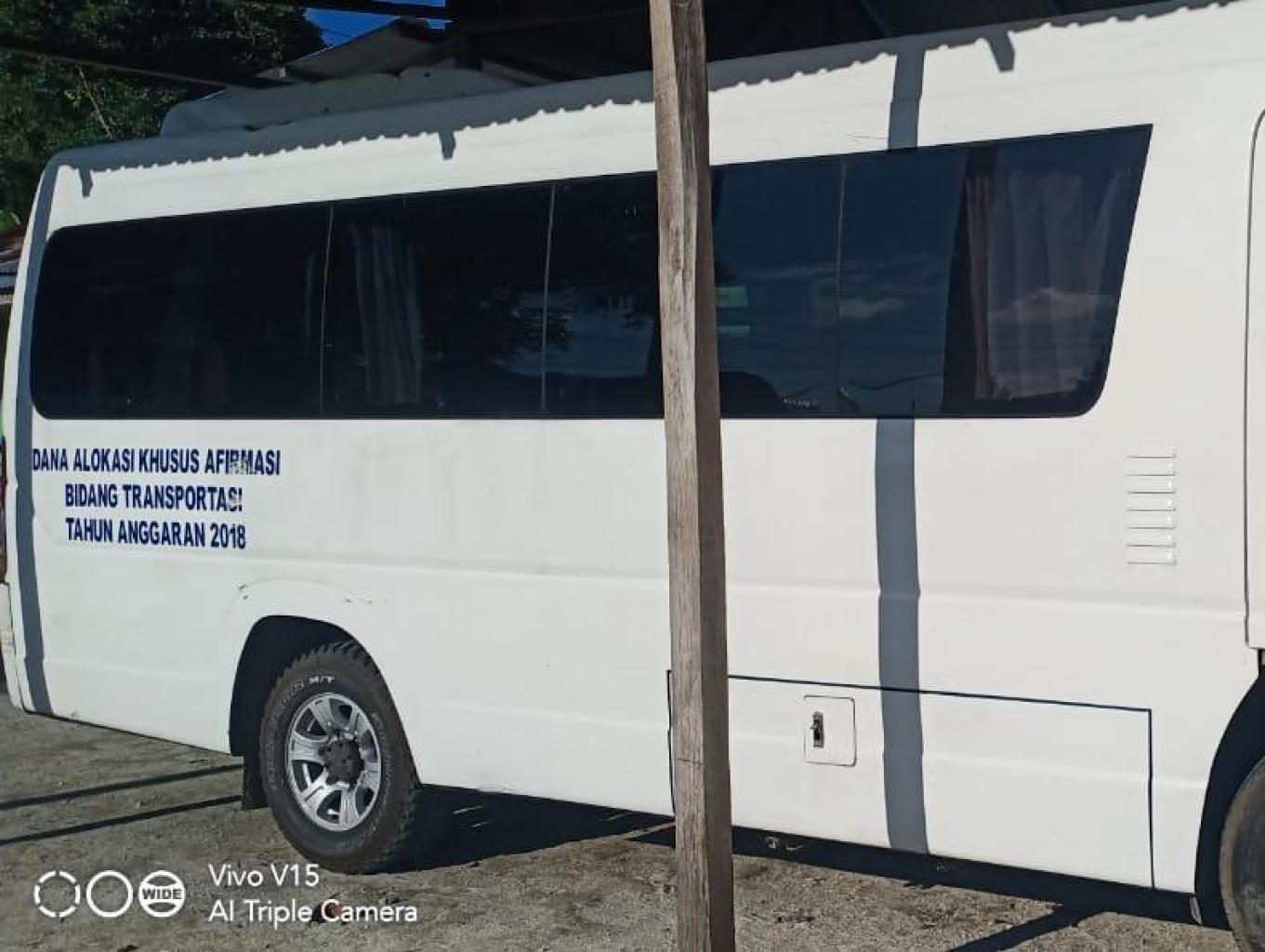 Bus Wisata BUMK Lumba-Lumba
