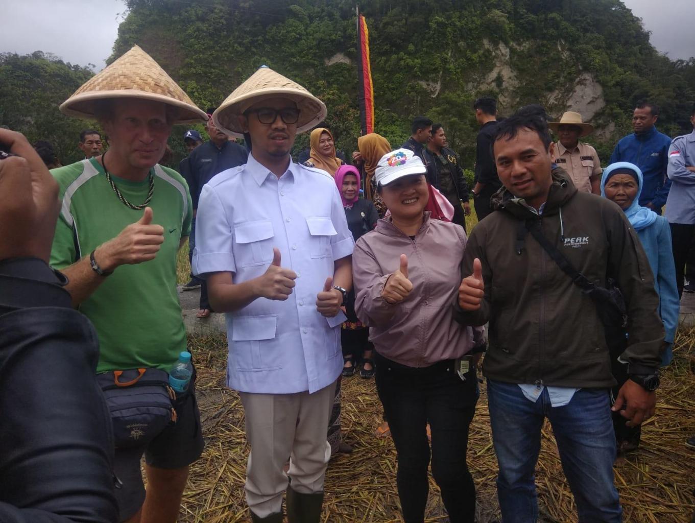 Panen raya kelompok tani Ngarai Saiyo di Desa Wisata Kayukubu yg dikemas oleh Pokdarwis Kayukubu