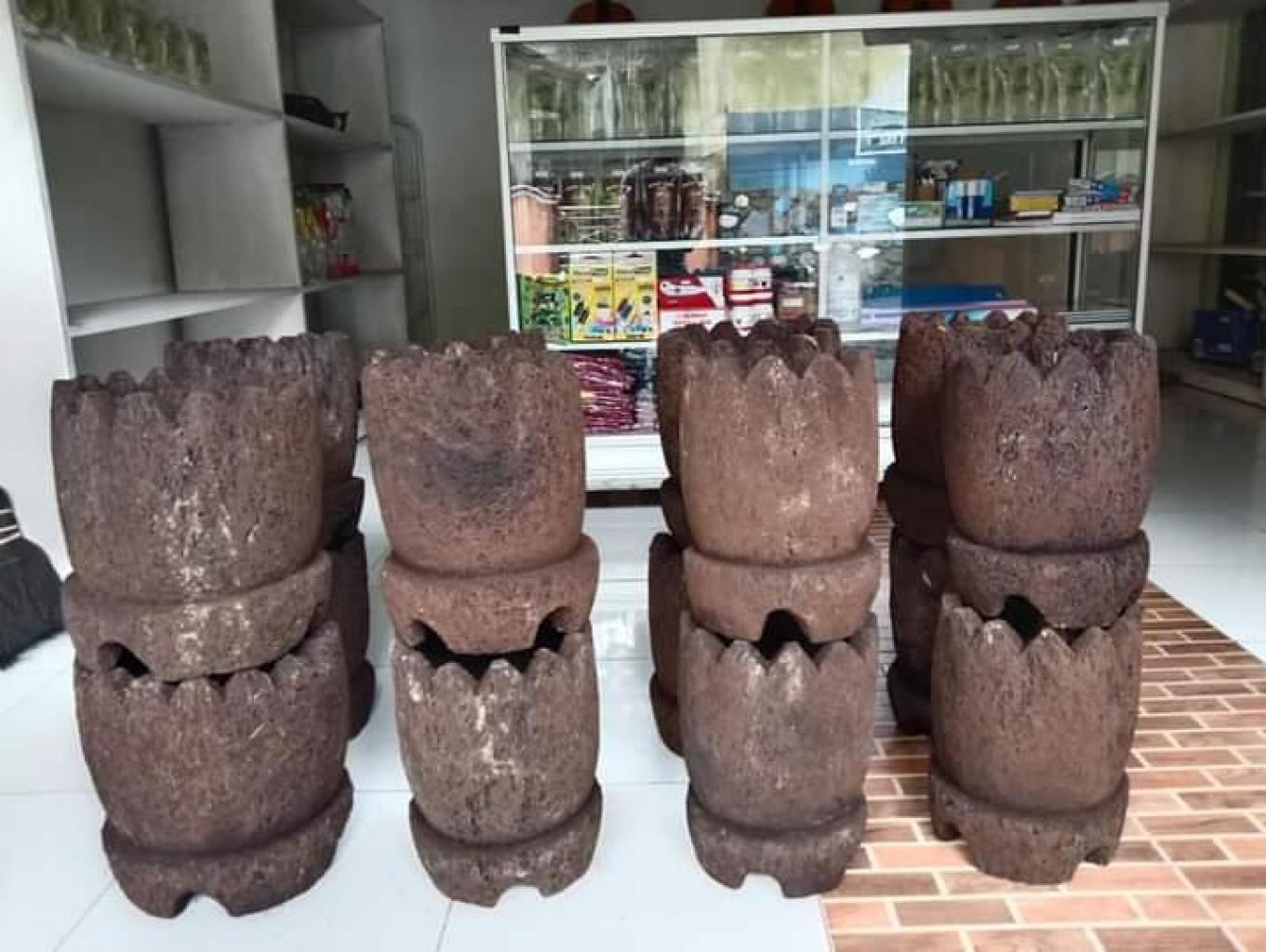 POT BUNGA  PAKIS