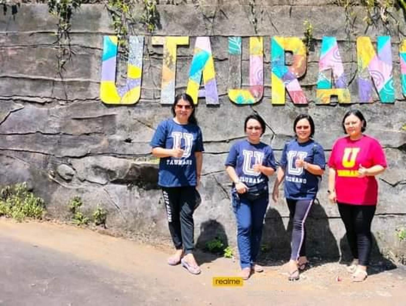 NAMA KAMPUNG WARNAH WARNIH