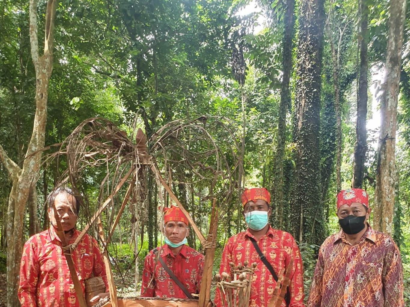 RITUAL ADAT BATARATAK 