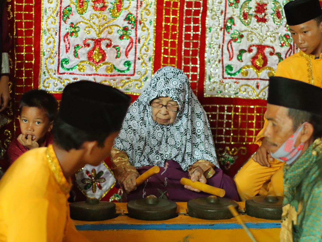 Musik tradisional Kulintang sebagai atraksi pertunjukan Seni Musik Tradisional