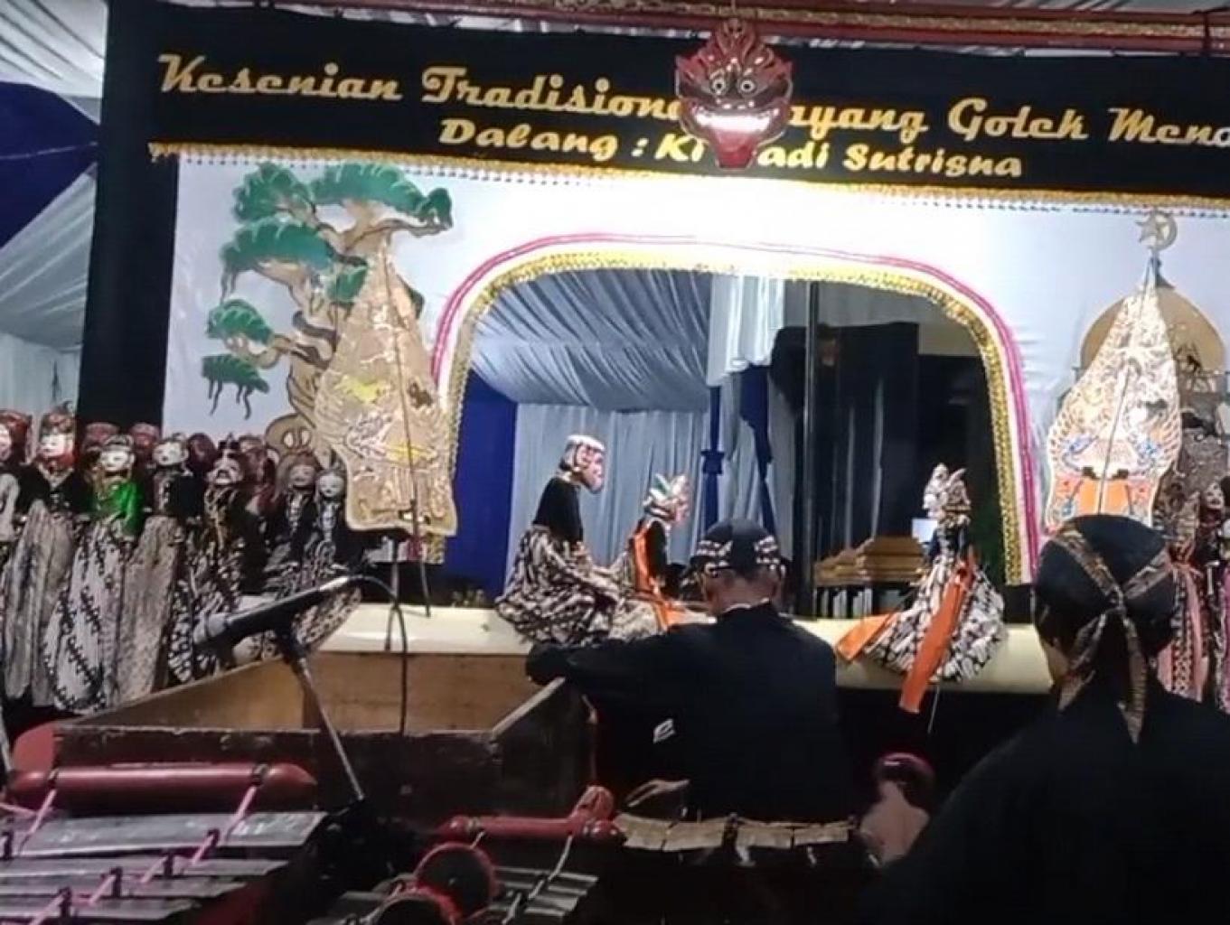 Wayang Golek Minak