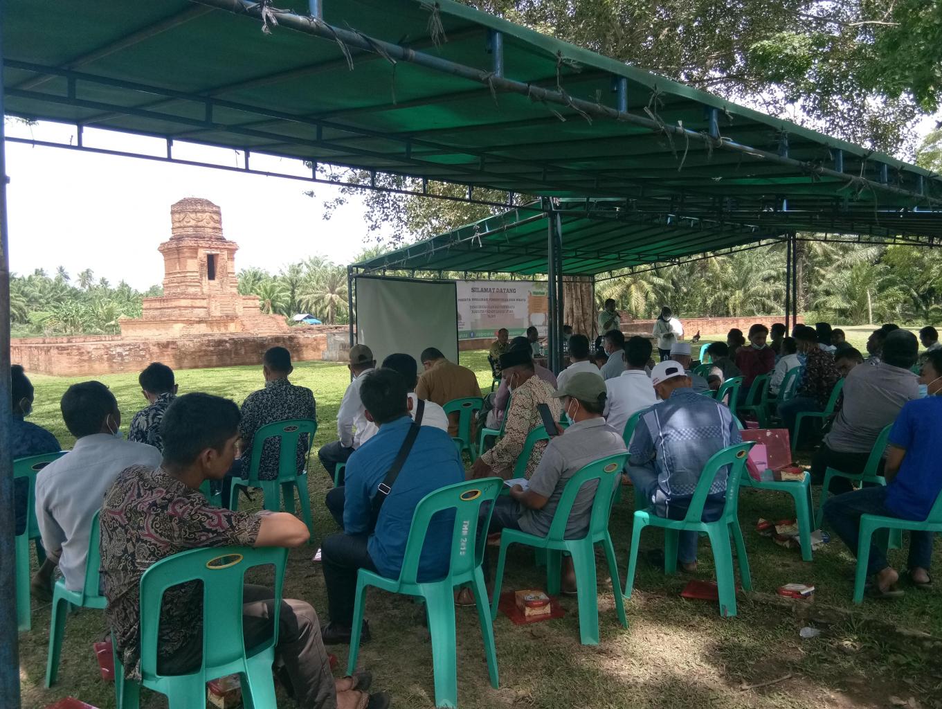 Sosialisasi Sadar Wisata dari Disbupar Paluta 