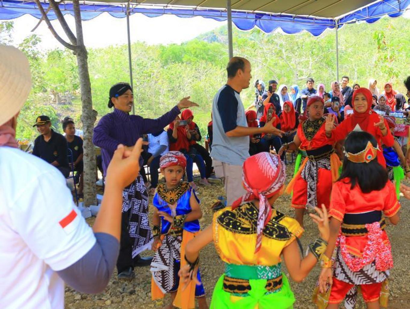 Tari Unyil