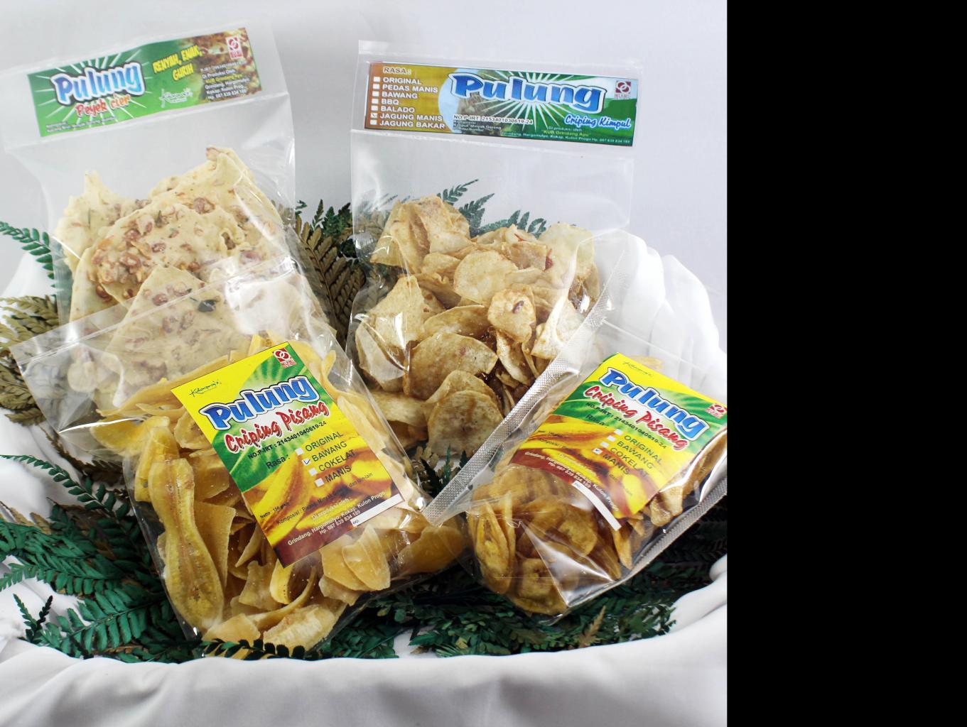 Aneka Camilan dari Bahan Lokal