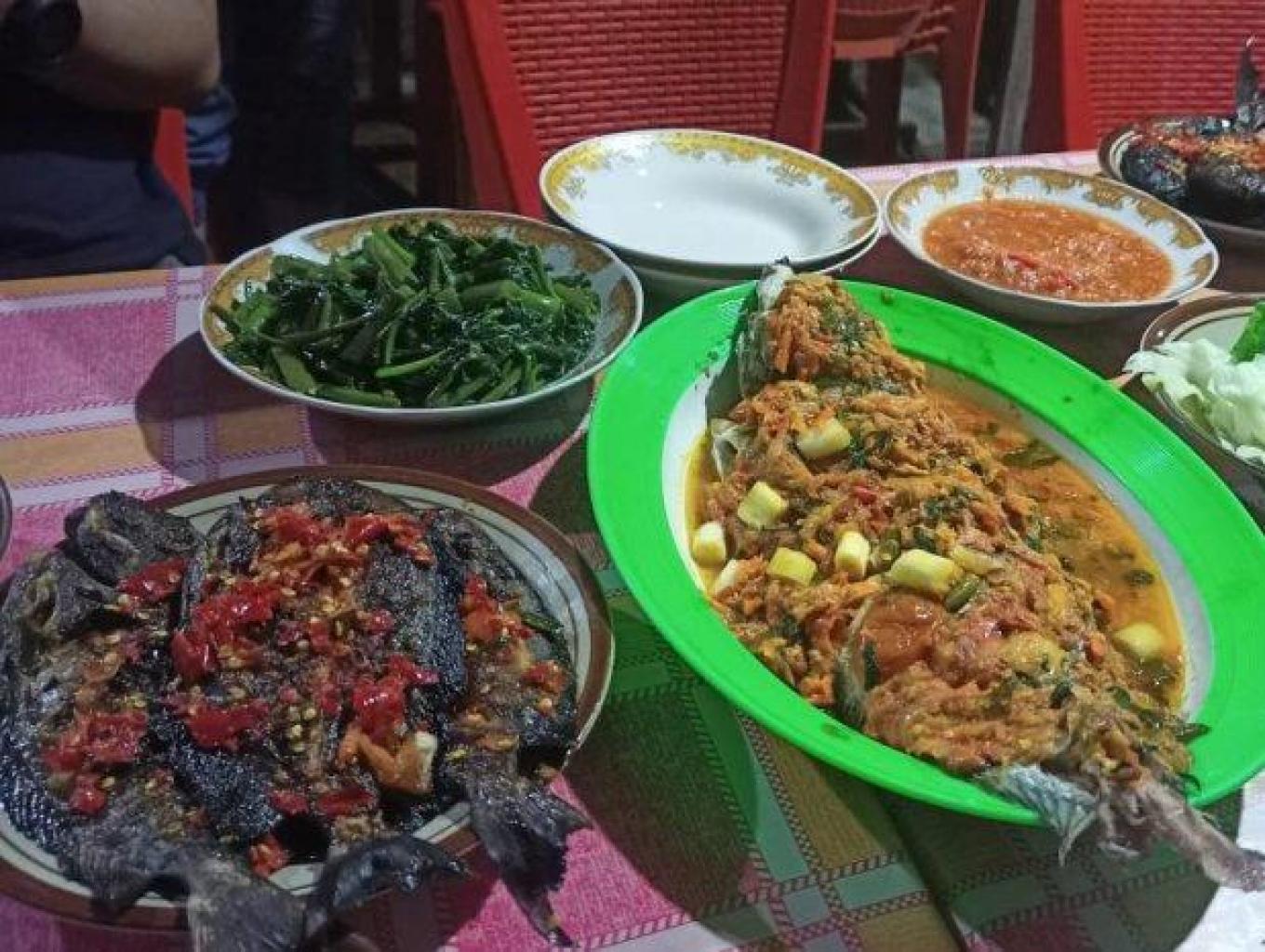 Ikan Bakar 