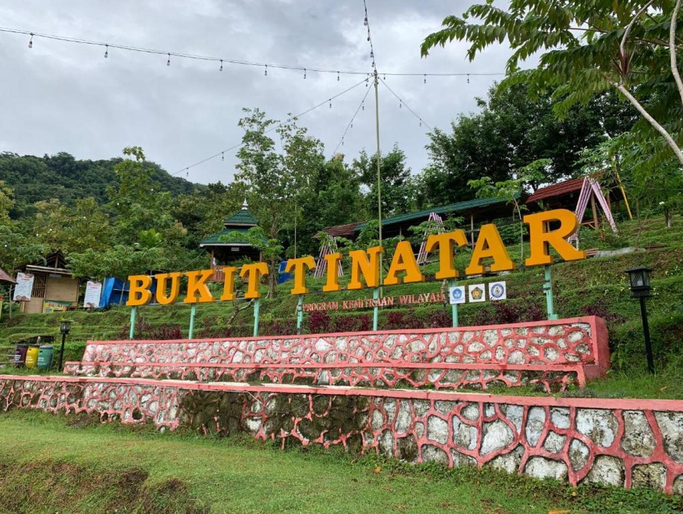 Bukit Tinatar