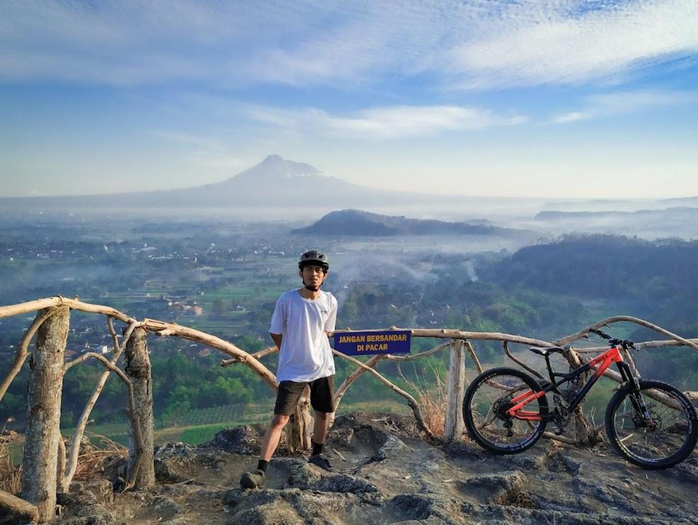 Bukit Tompak