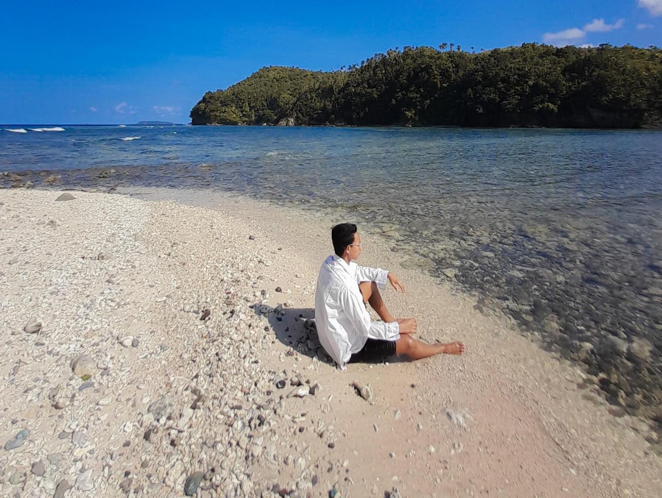 Wisata white stone (Batu putih Enggahai)