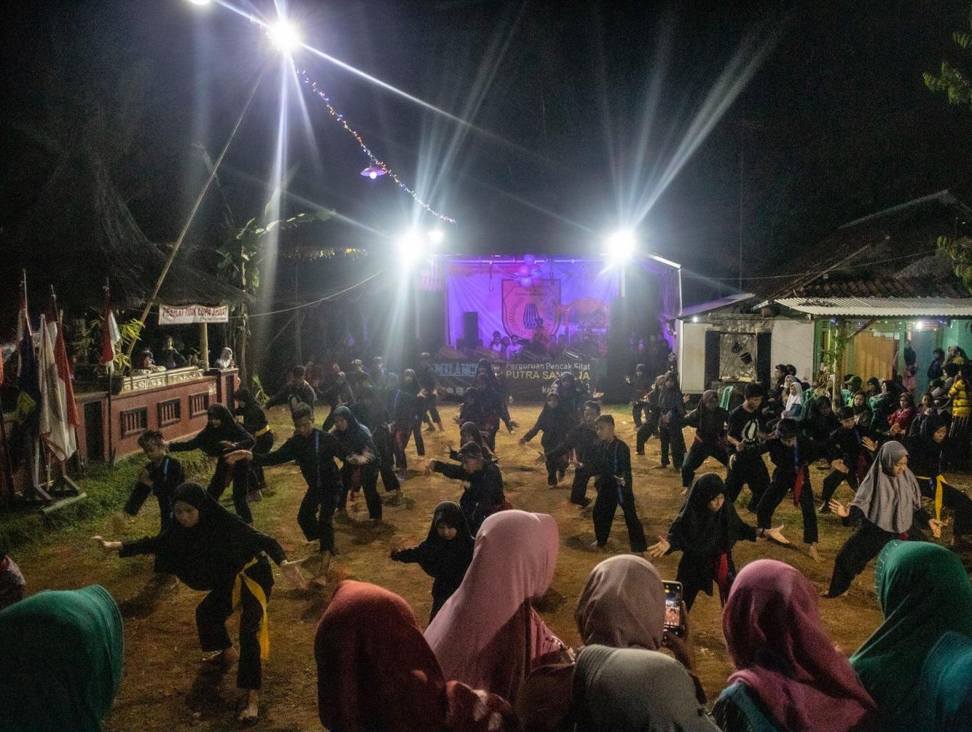 Pencak Silat Buhun lokal rajadatu