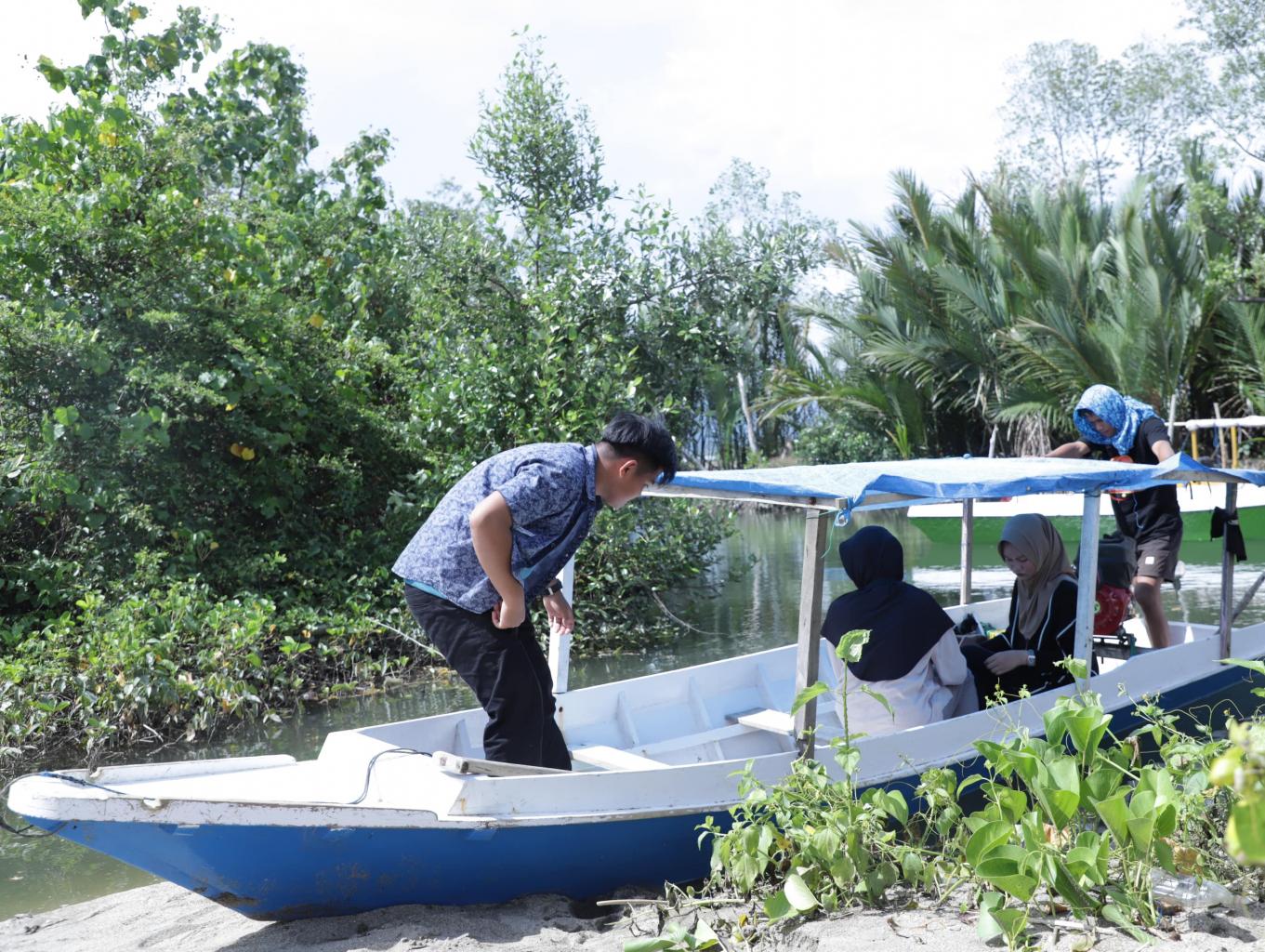 Perahu Taxi (Taxi Air)